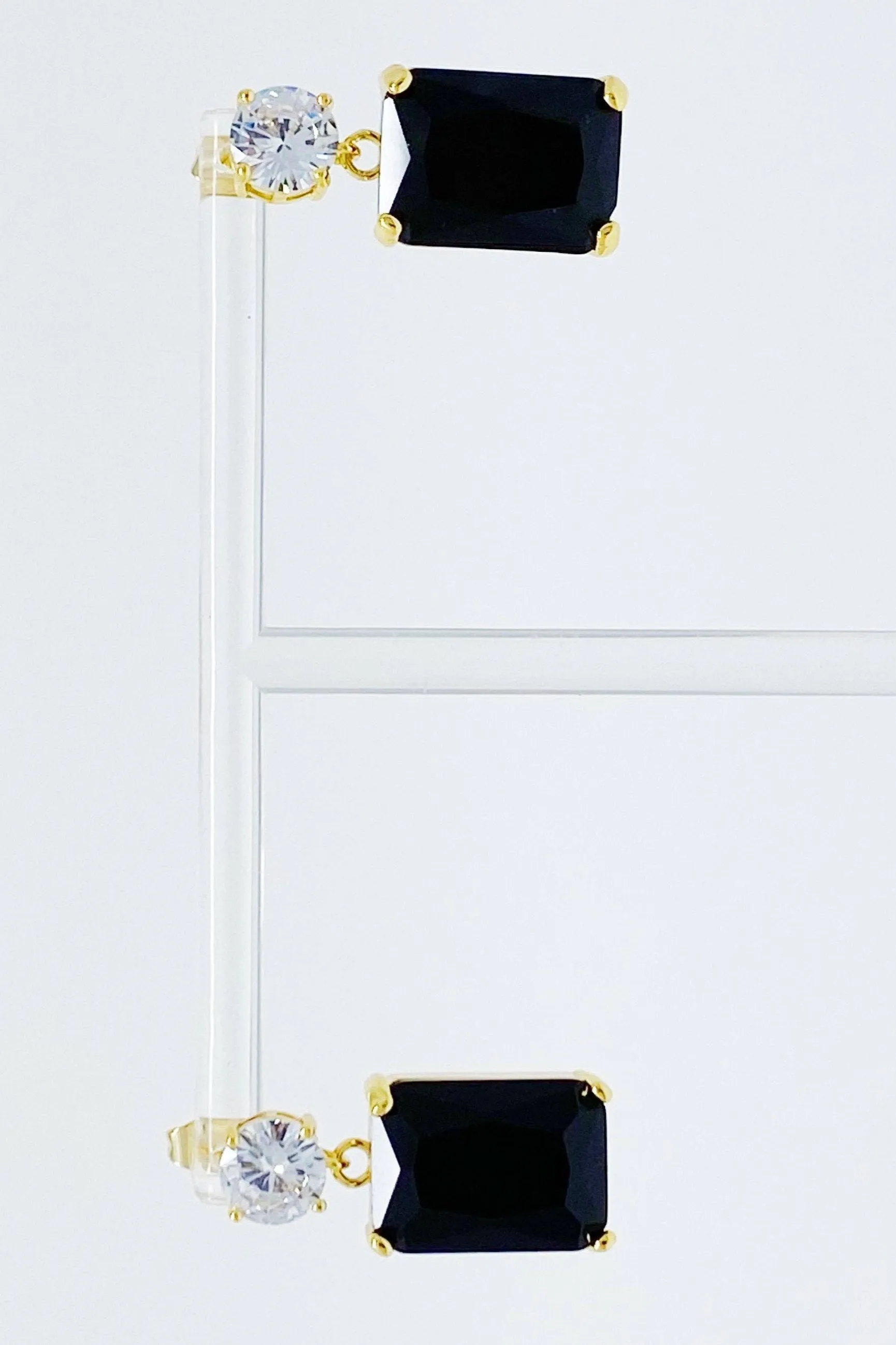 Banquet In Castle Jewel Earrings