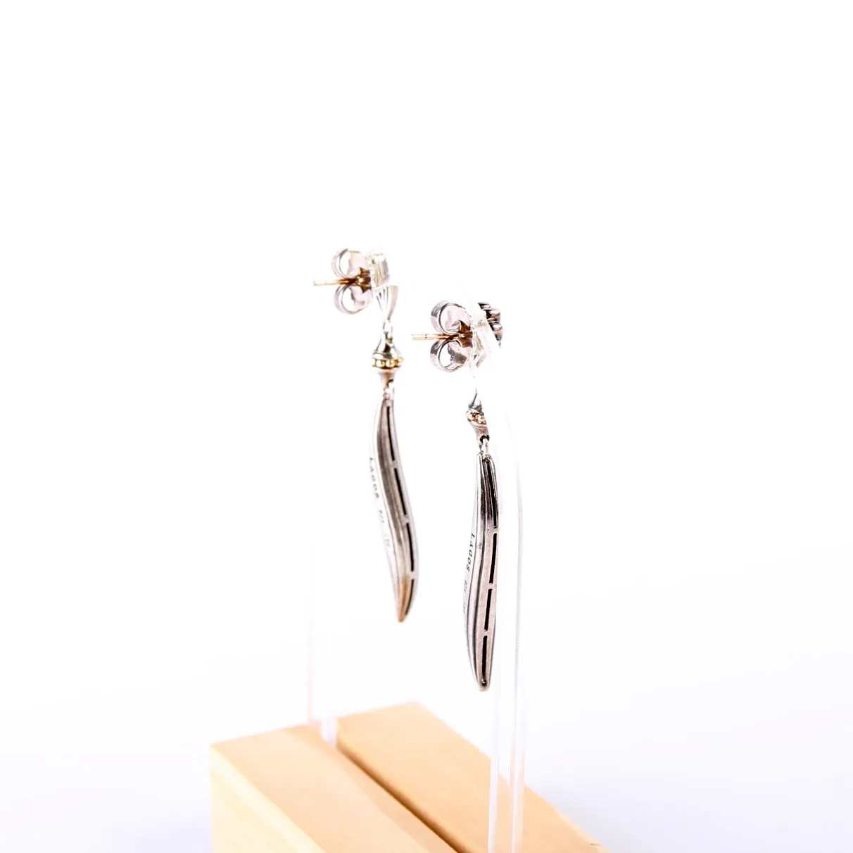 Caviar Chi Chi Fluted Drop Earrings 925/750