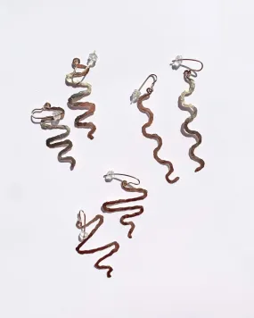 Gold Wavy Earrings