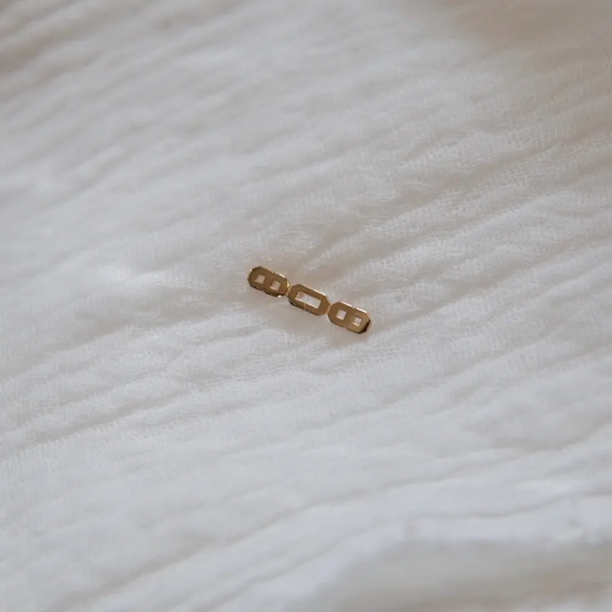 Sideways 808 Stud Earring - Solid 14kt